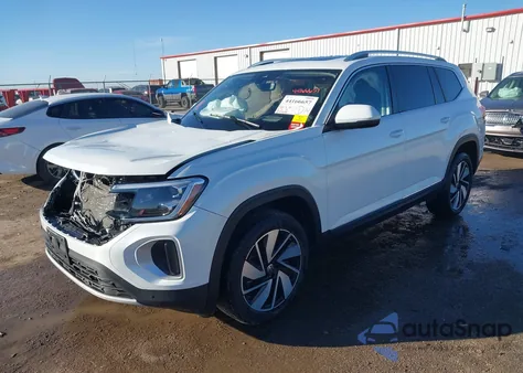 2024 Volkswagen Atlas 2.0T Sel from USA, damaged, VIN 1V2BR2CA5RC511583